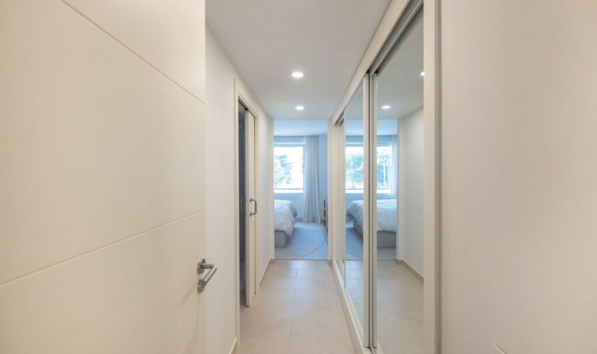 Resale - Apartment -
Estepona