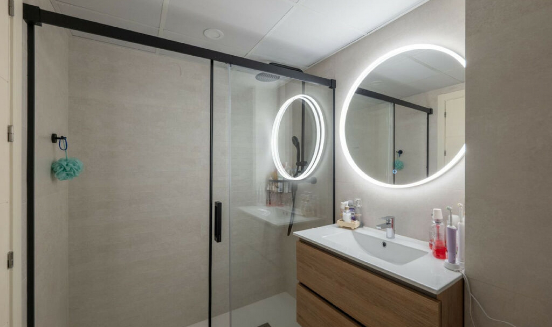 Resale - Apartment -
Estepona