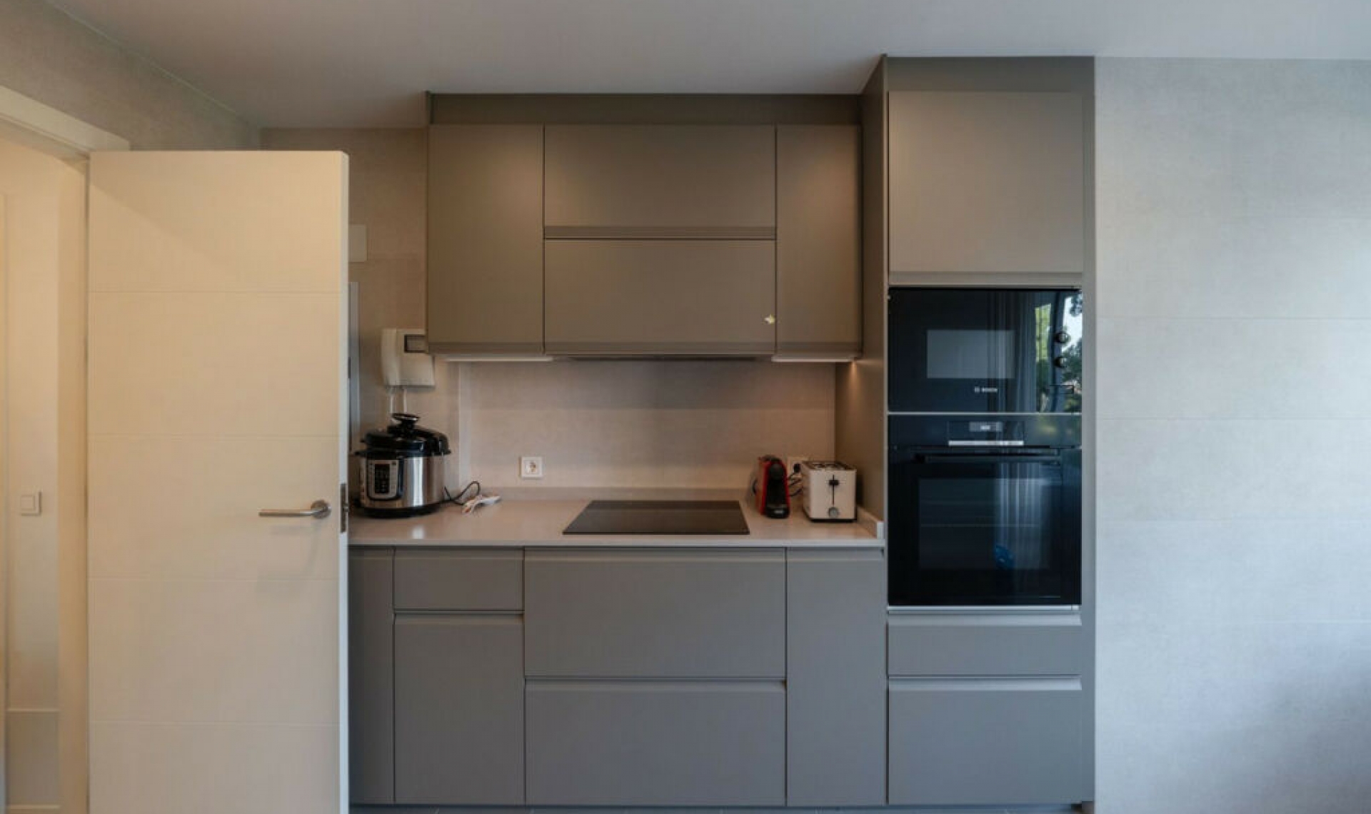 Resale - Apartment -
Estepona