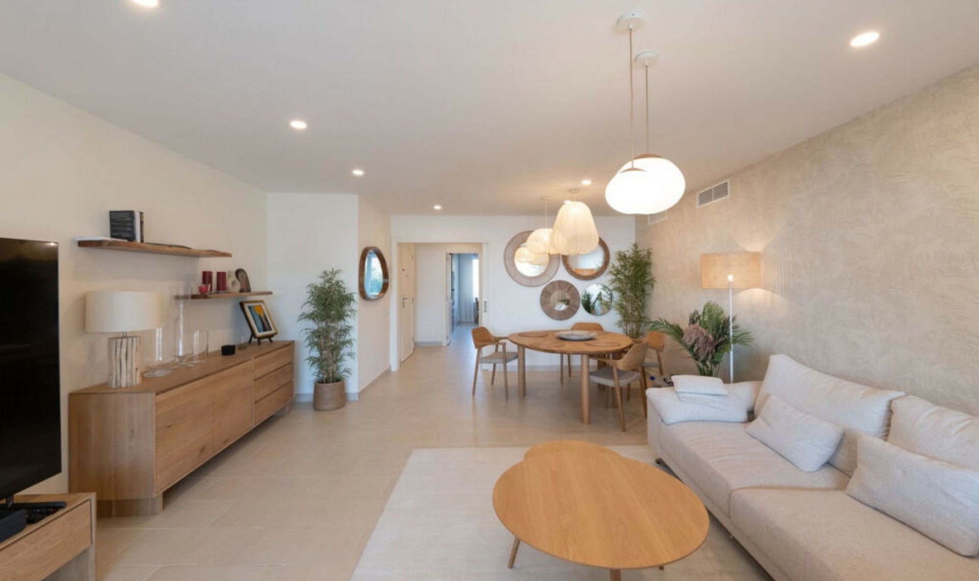 Resale - Apartment -
Estepona