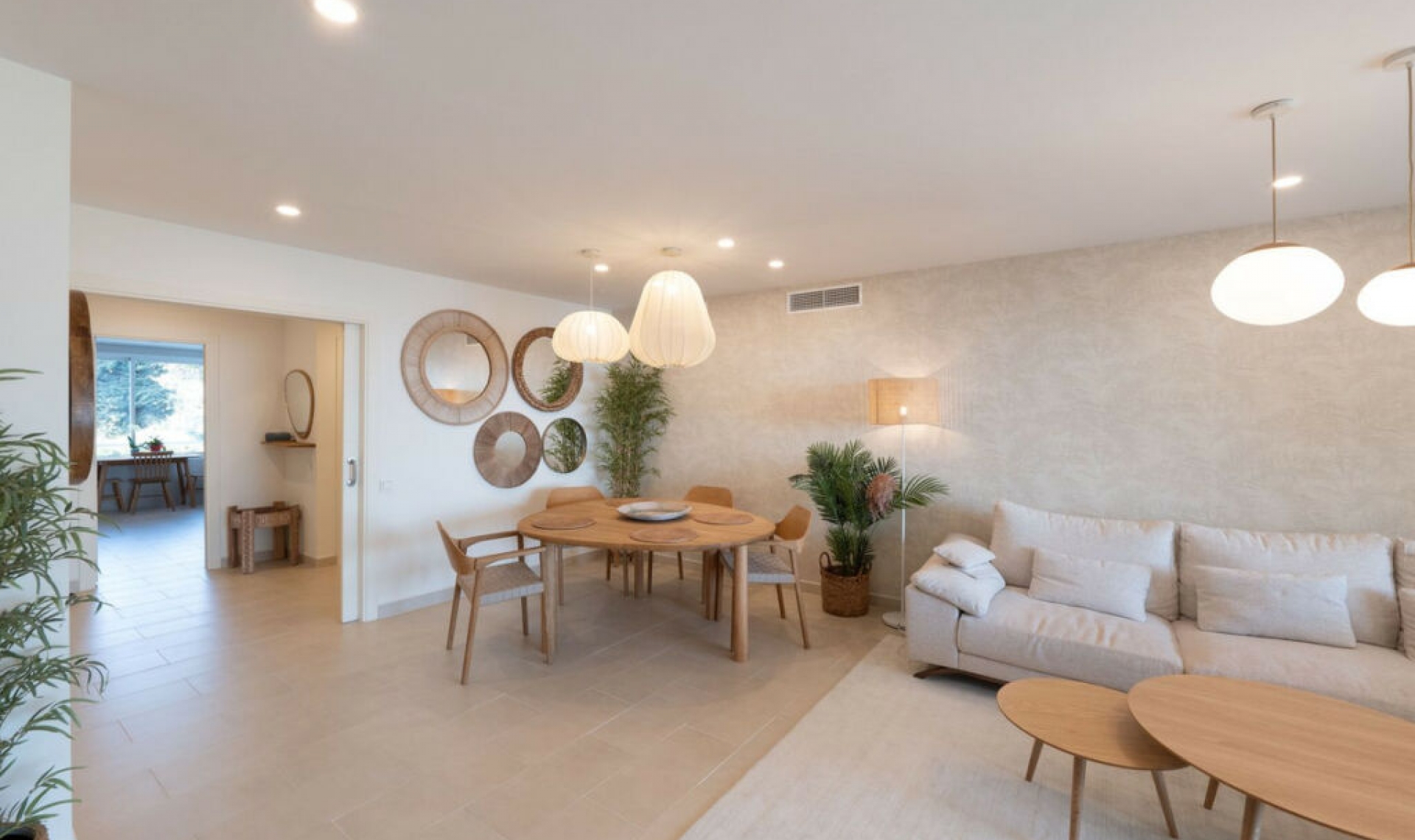 Resale - Apartment -
Estepona