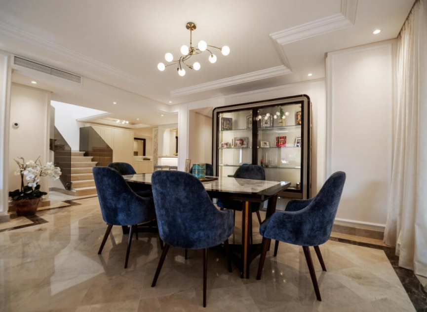 Resale - Apartment -
Estepona