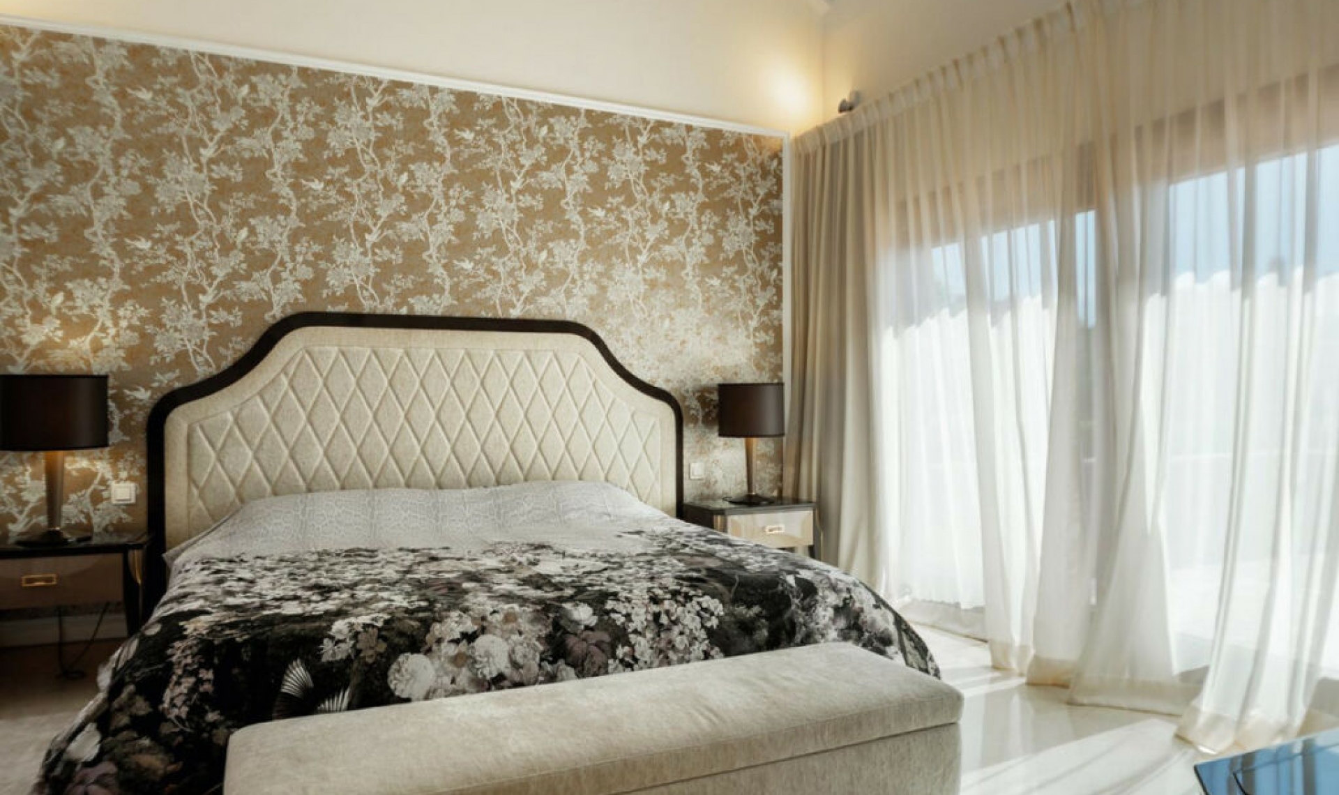Resale - Apartment -
Estepona