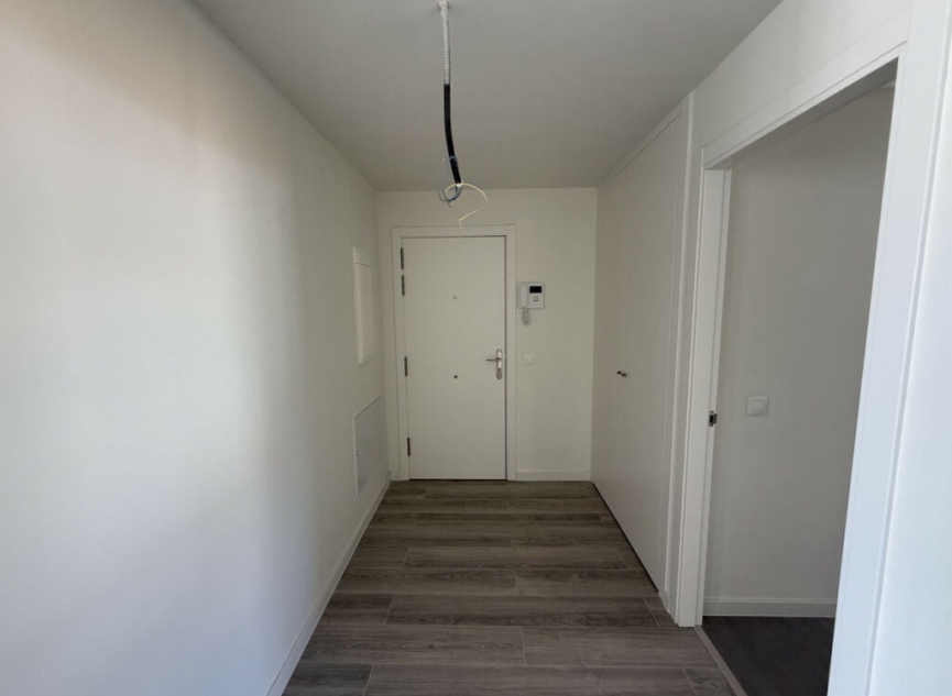 Resale - Apartment -
Estepona