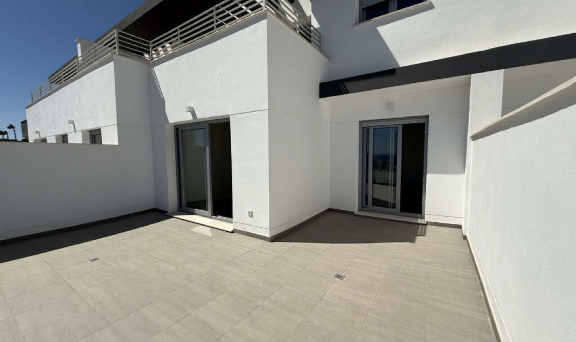 Resale - Apartment -
Estepona