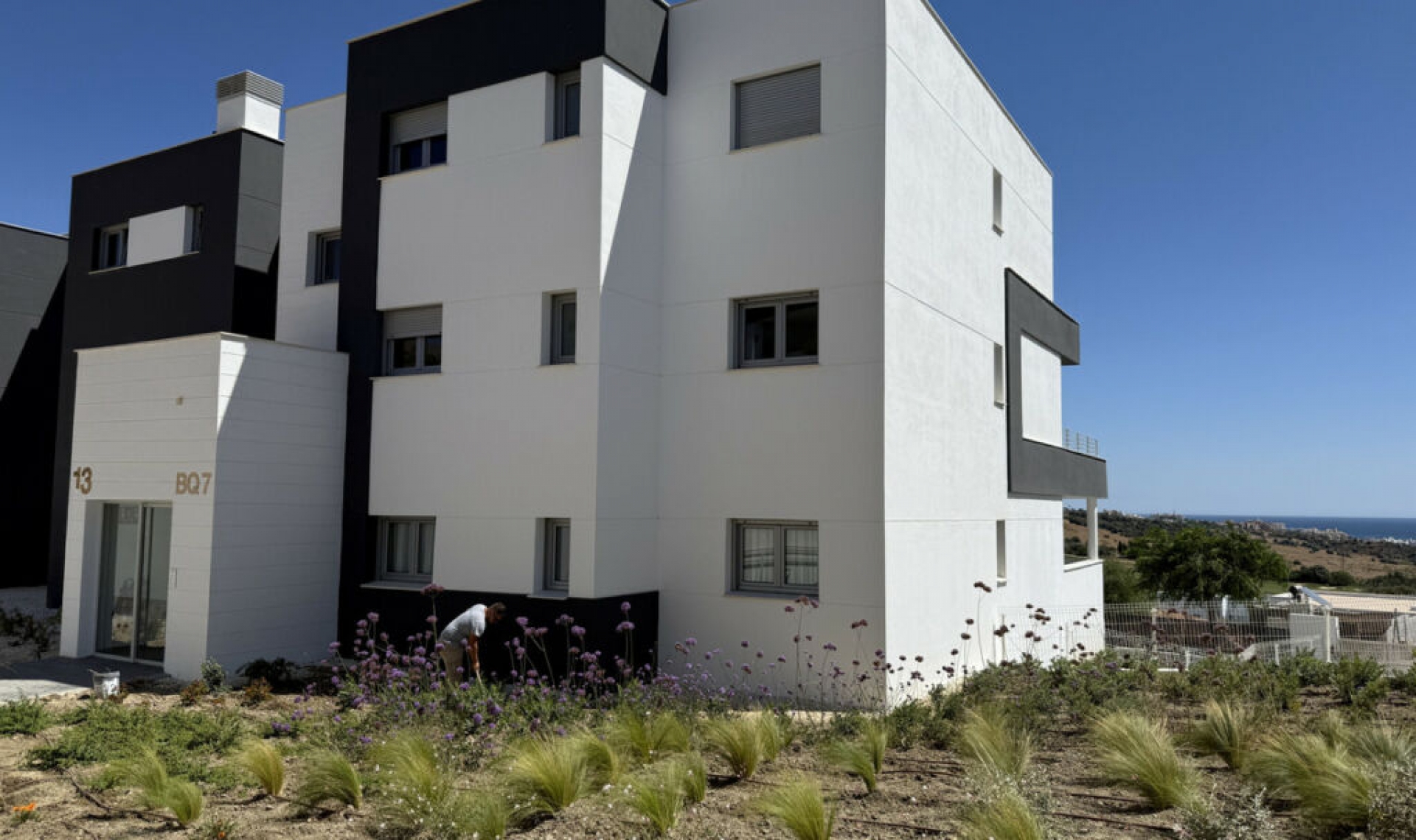 Resale - Apartment -
Estepona