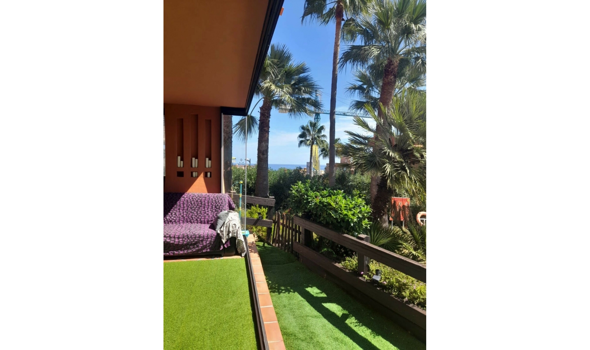 Resale - Apartment -
Estepona