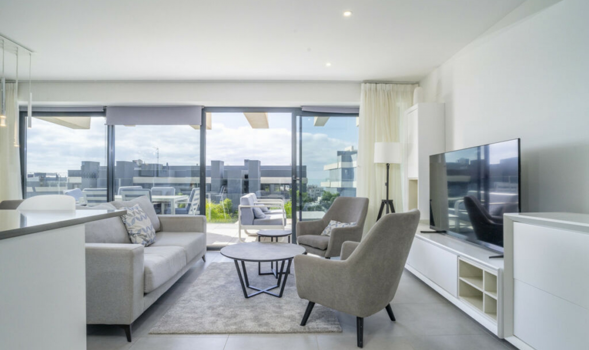 Resale - Apartment -
Estepona