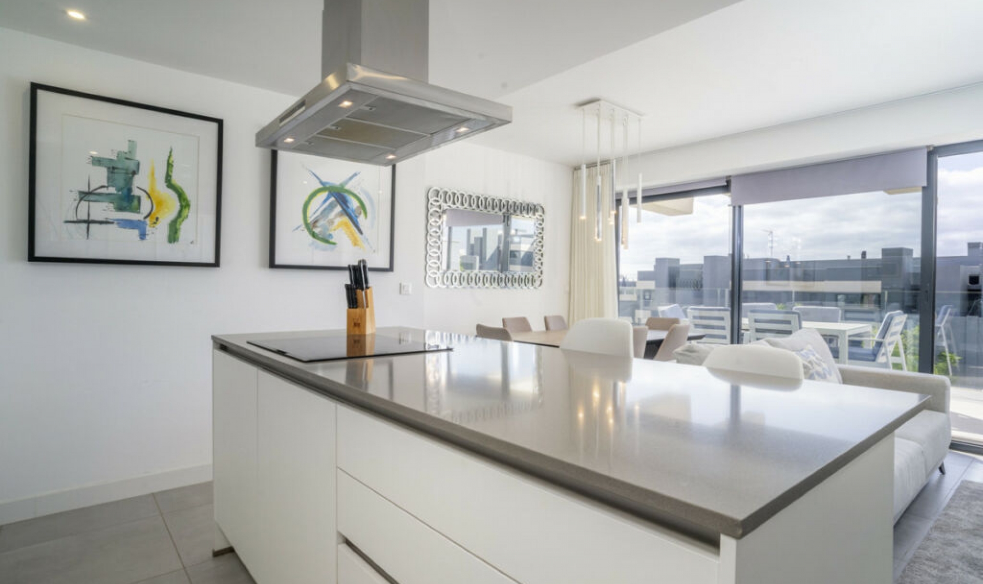 Resale - Apartment -
Estepona