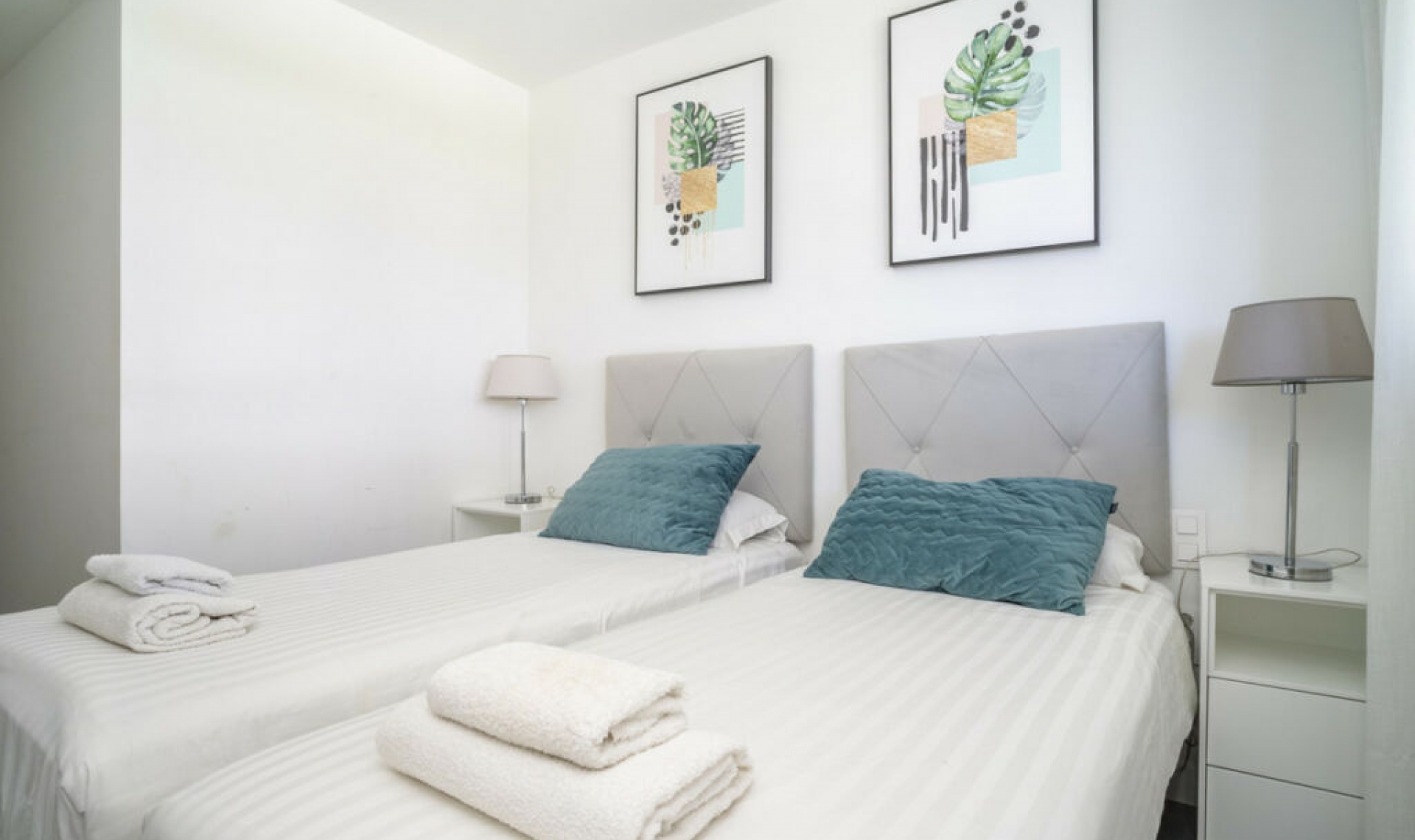 Resale - Apartment -
Estepona