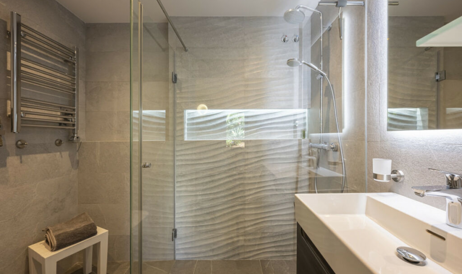 Resale - Apartment -
Estepona
