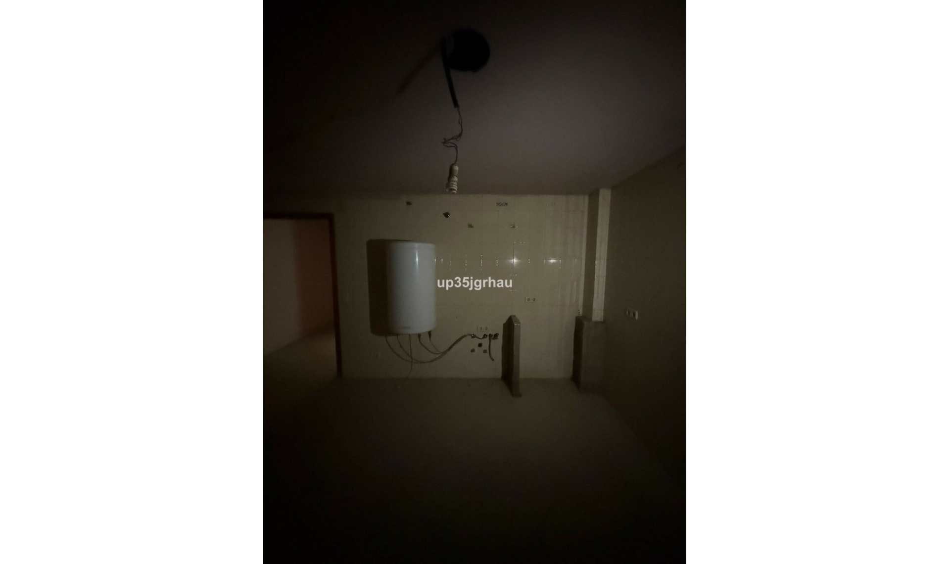 Resale - Apartment -
Estepona