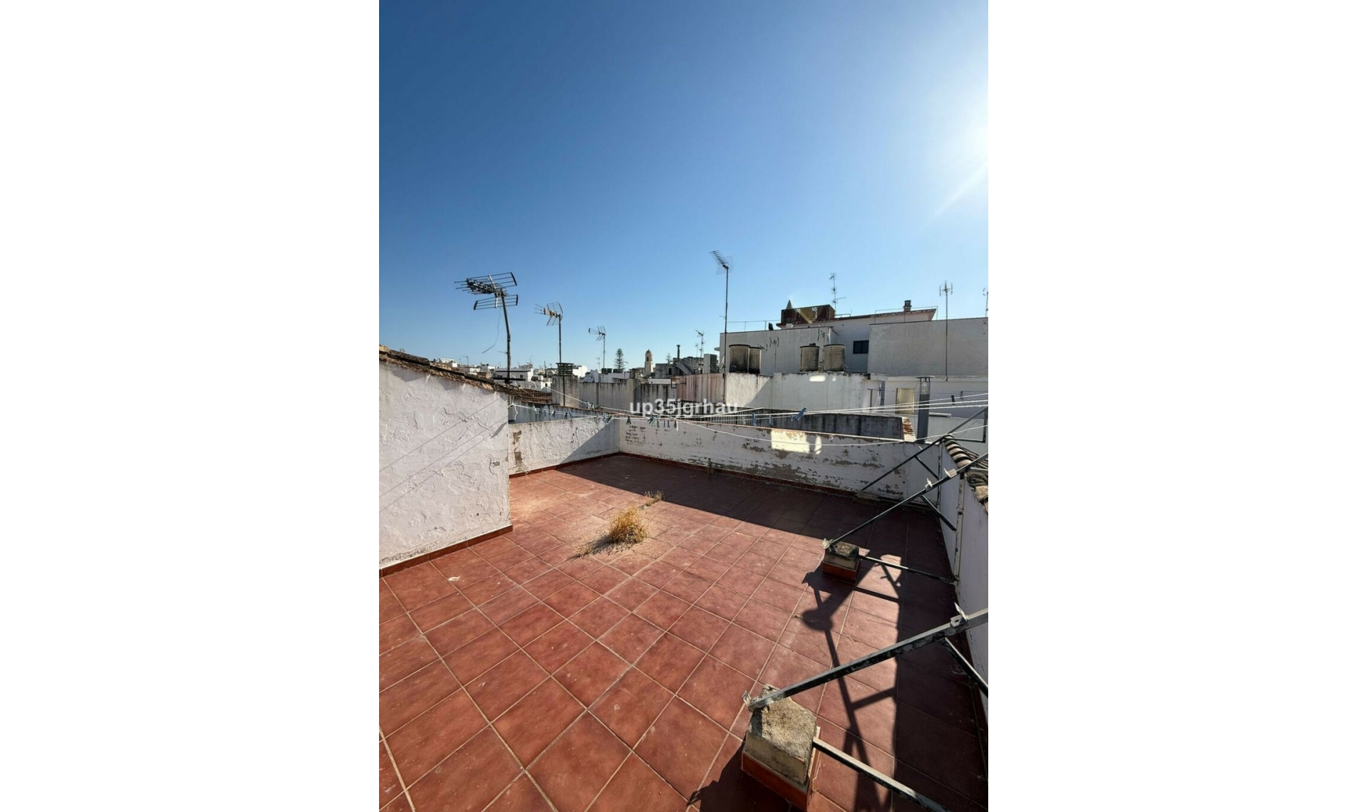 Resale - Apartment -
Estepona