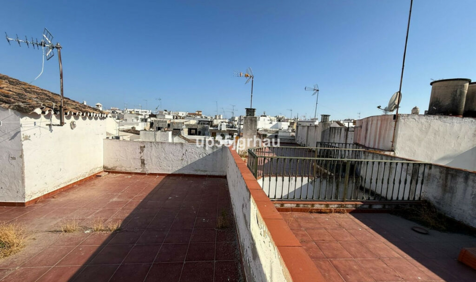 Resale - Apartment -
Estepona