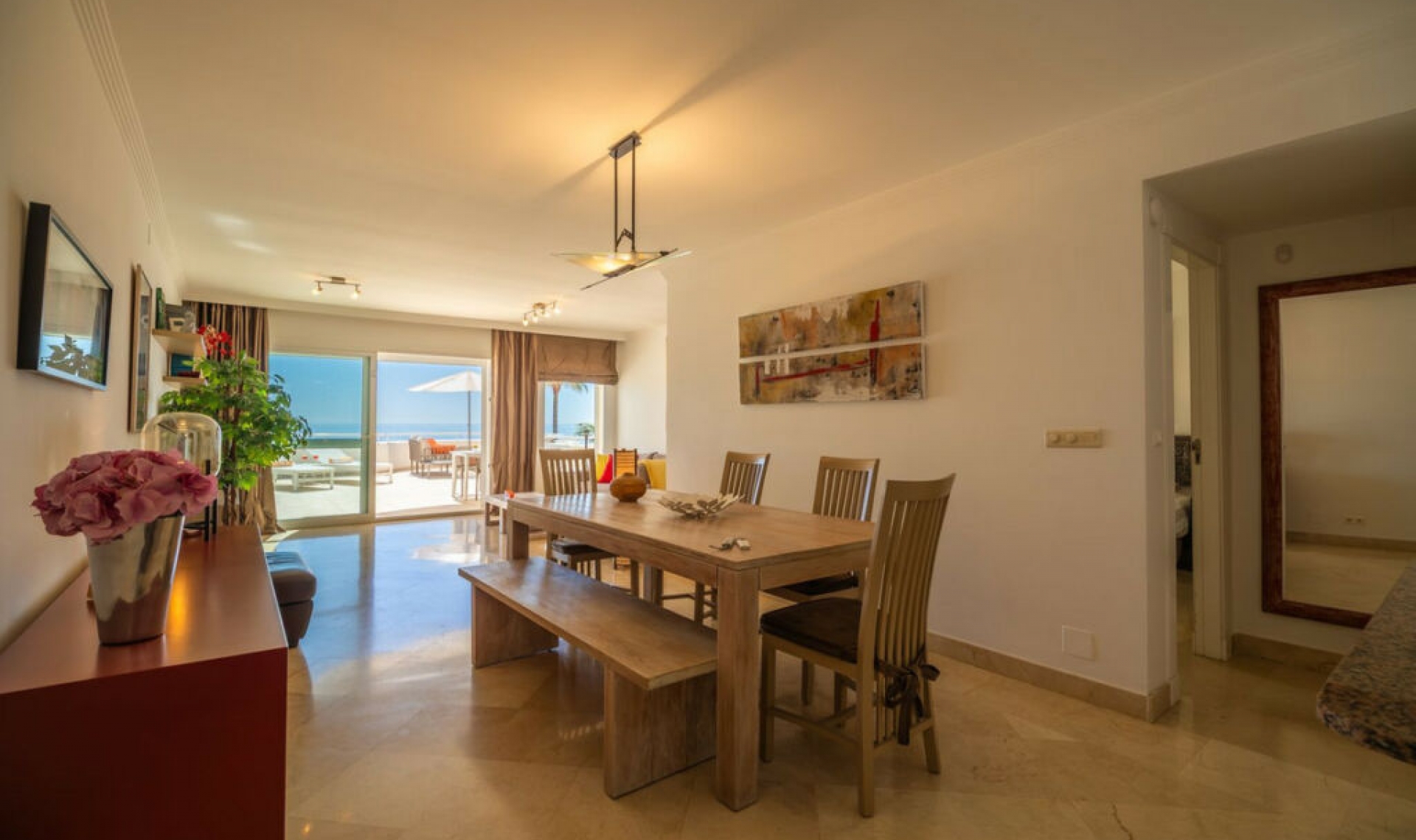 Resale - Apartment -
Estepona