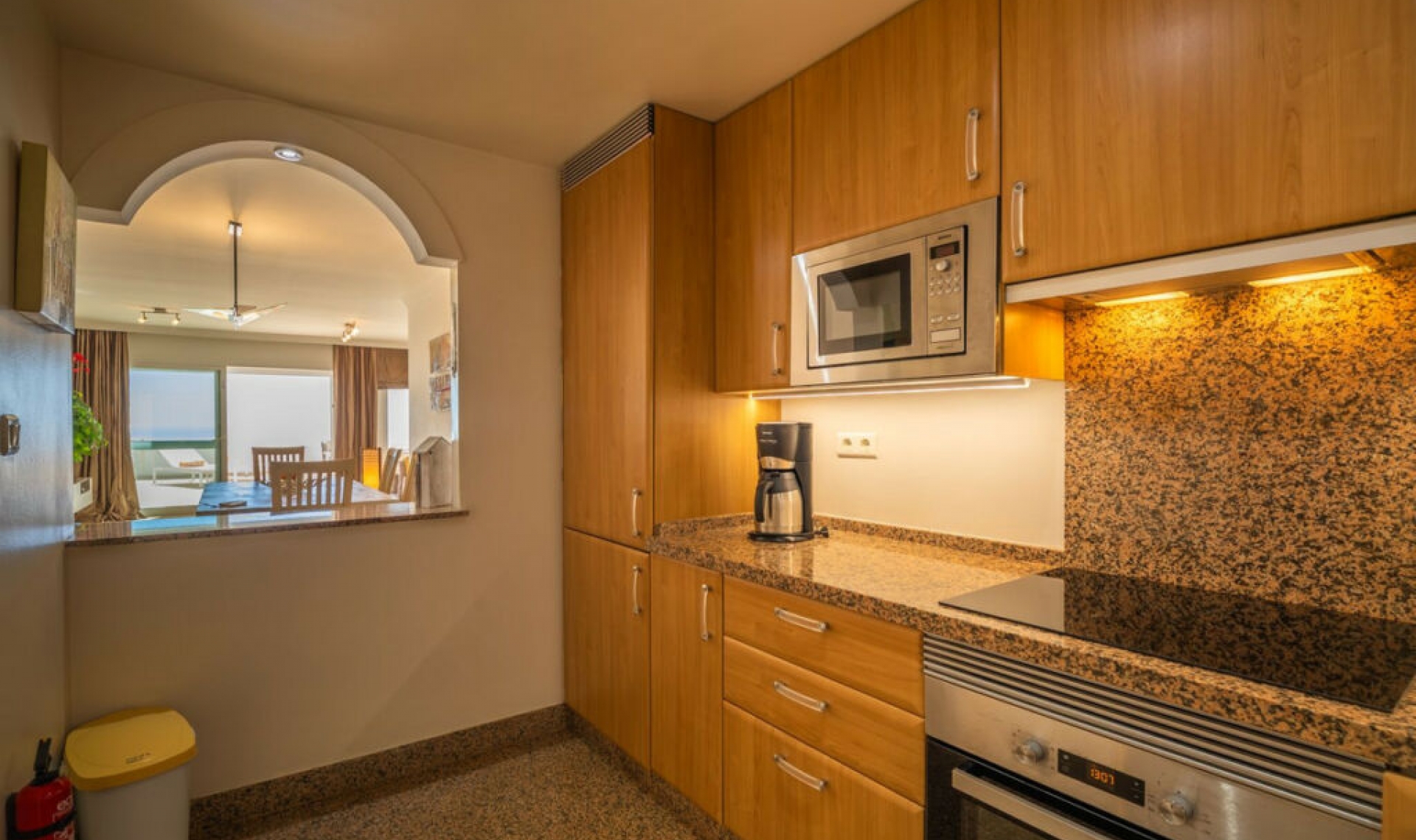 Resale - Apartment -
Estepona