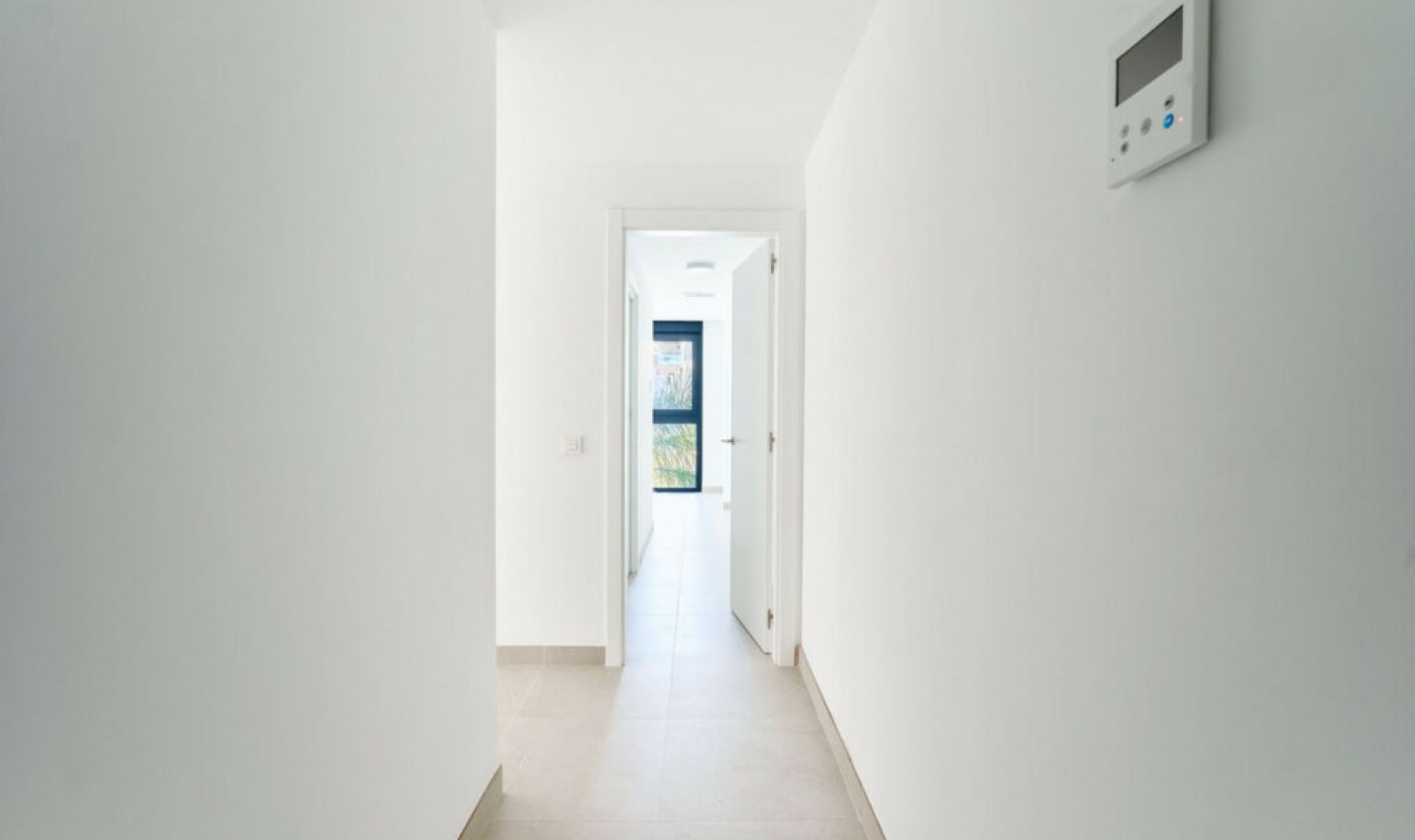 Resale - Apartment -
Estepona