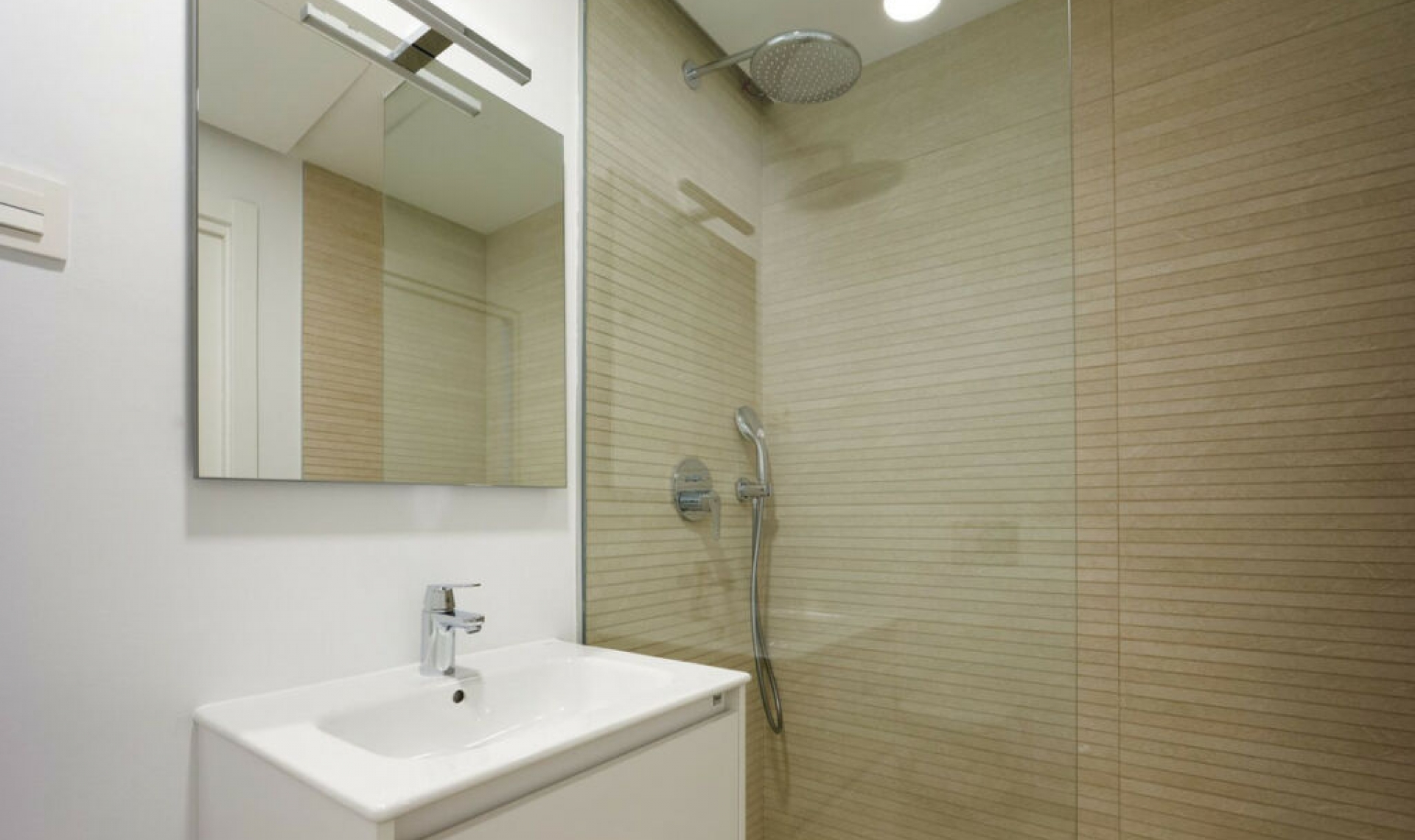 Resale - Apartment -
Estepona