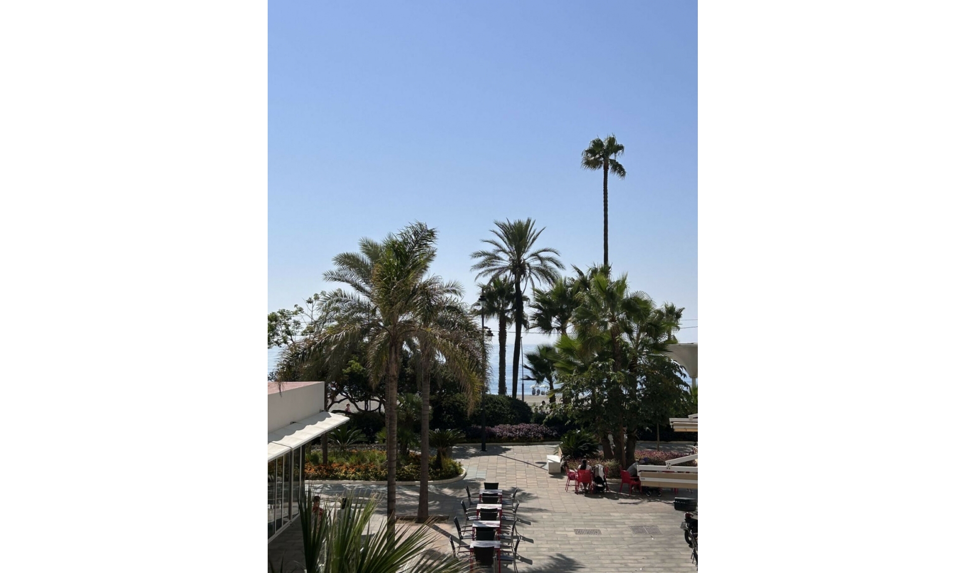 Resale - Apartment -
Estepona