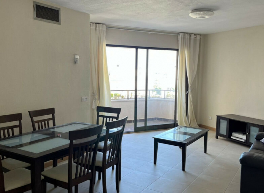 Resale - Apartment -
Estepona