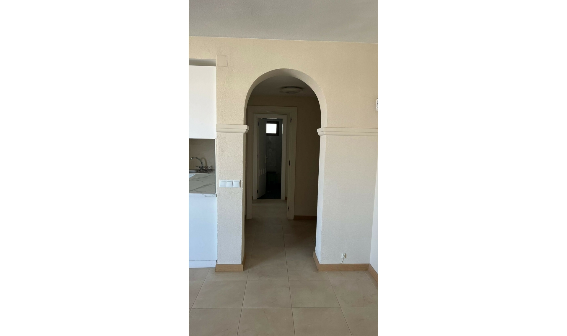 Resale - Apartment -
Estepona