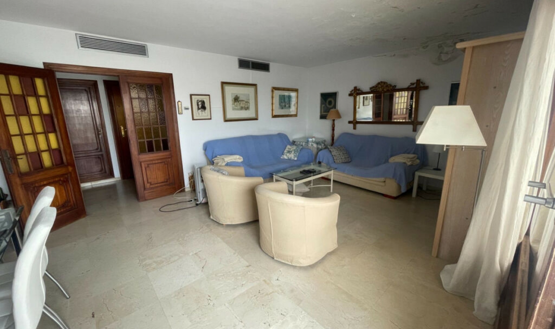 Resale - Apartment -
Estepona