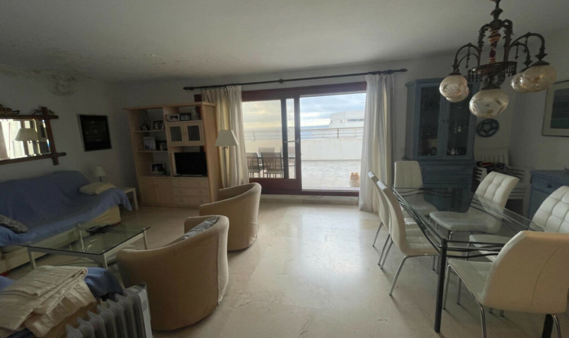 Resale - Apartment -
Estepona