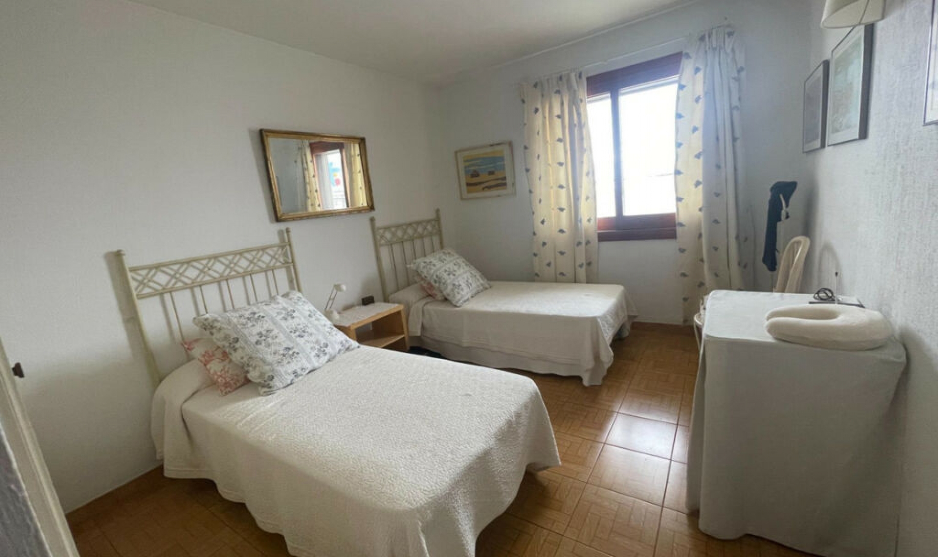 Resale - Apartment -
Estepona