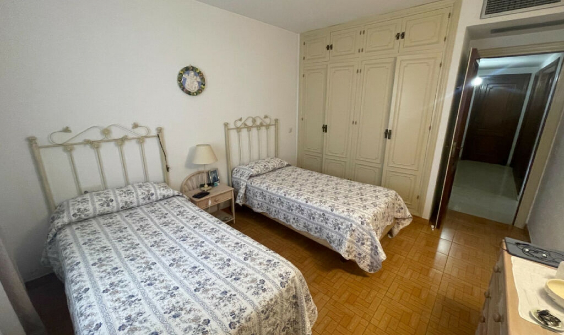 Resale - Apartment -
Estepona