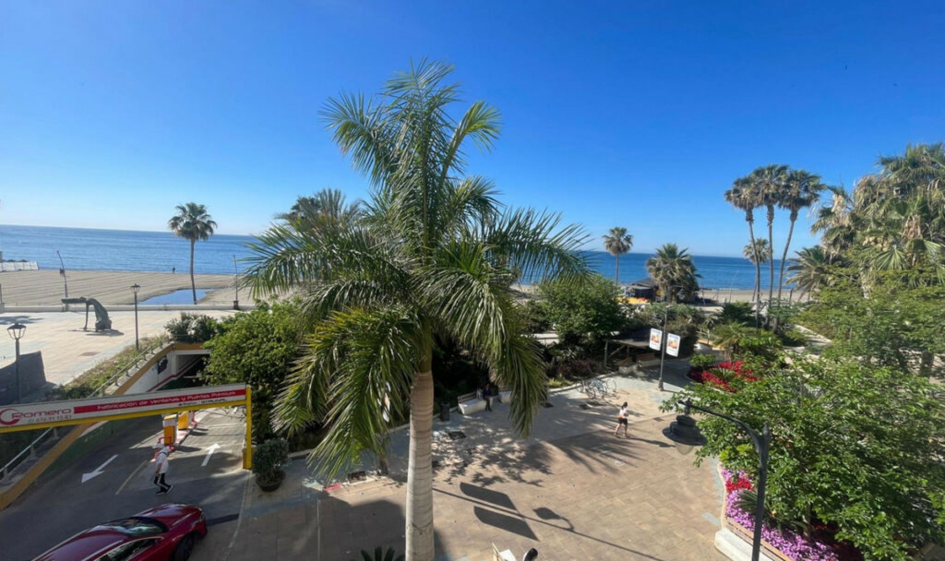 Resale - Apartment -
Estepona