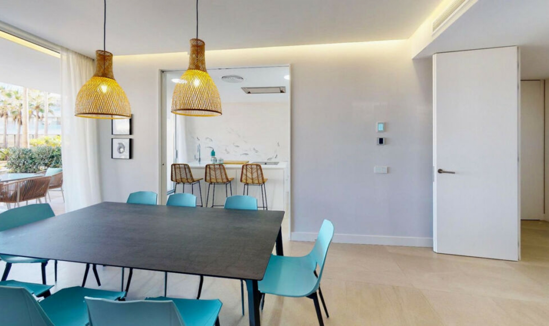 Resale - Apartment -
Estepona