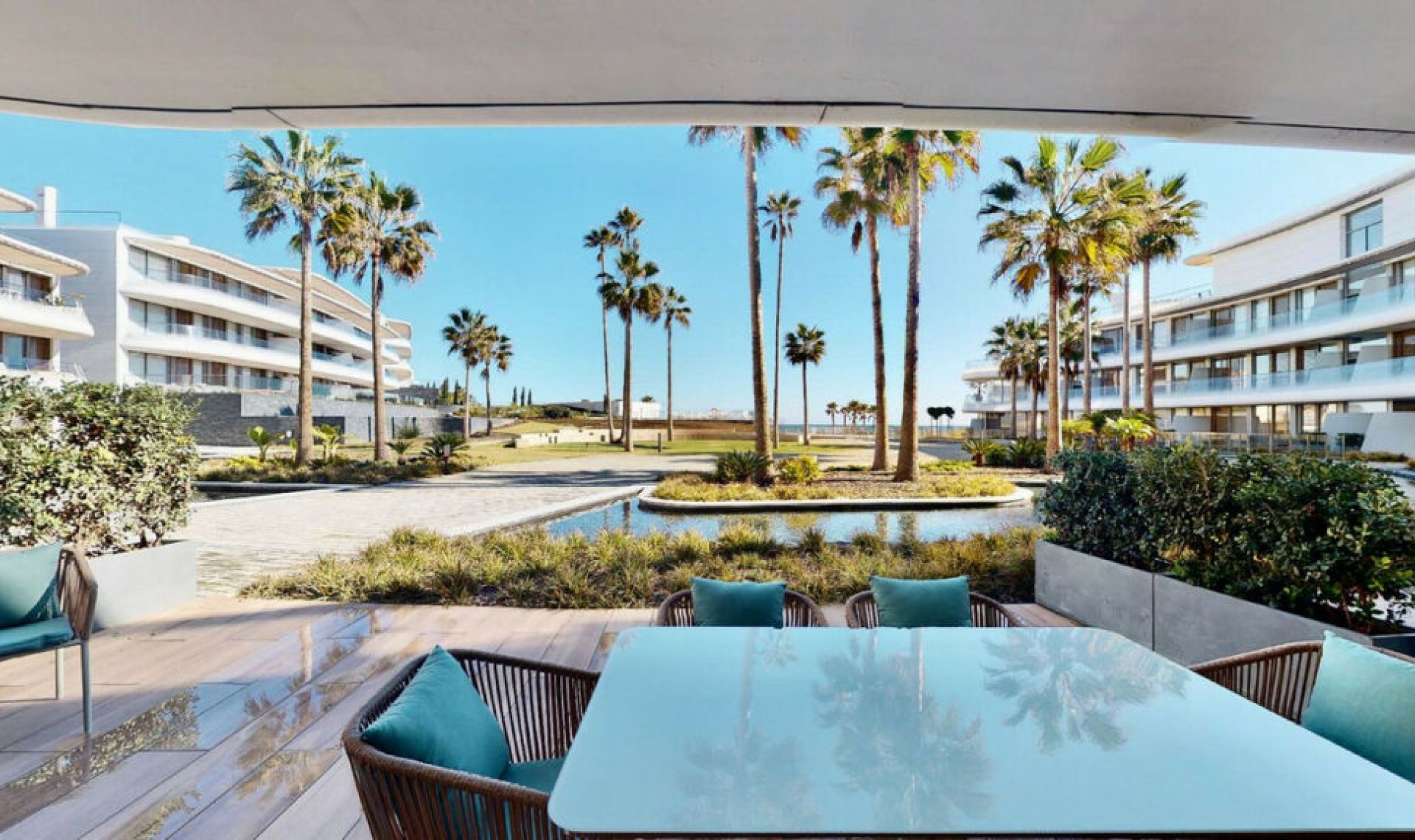 Resale - Apartment -
Estepona