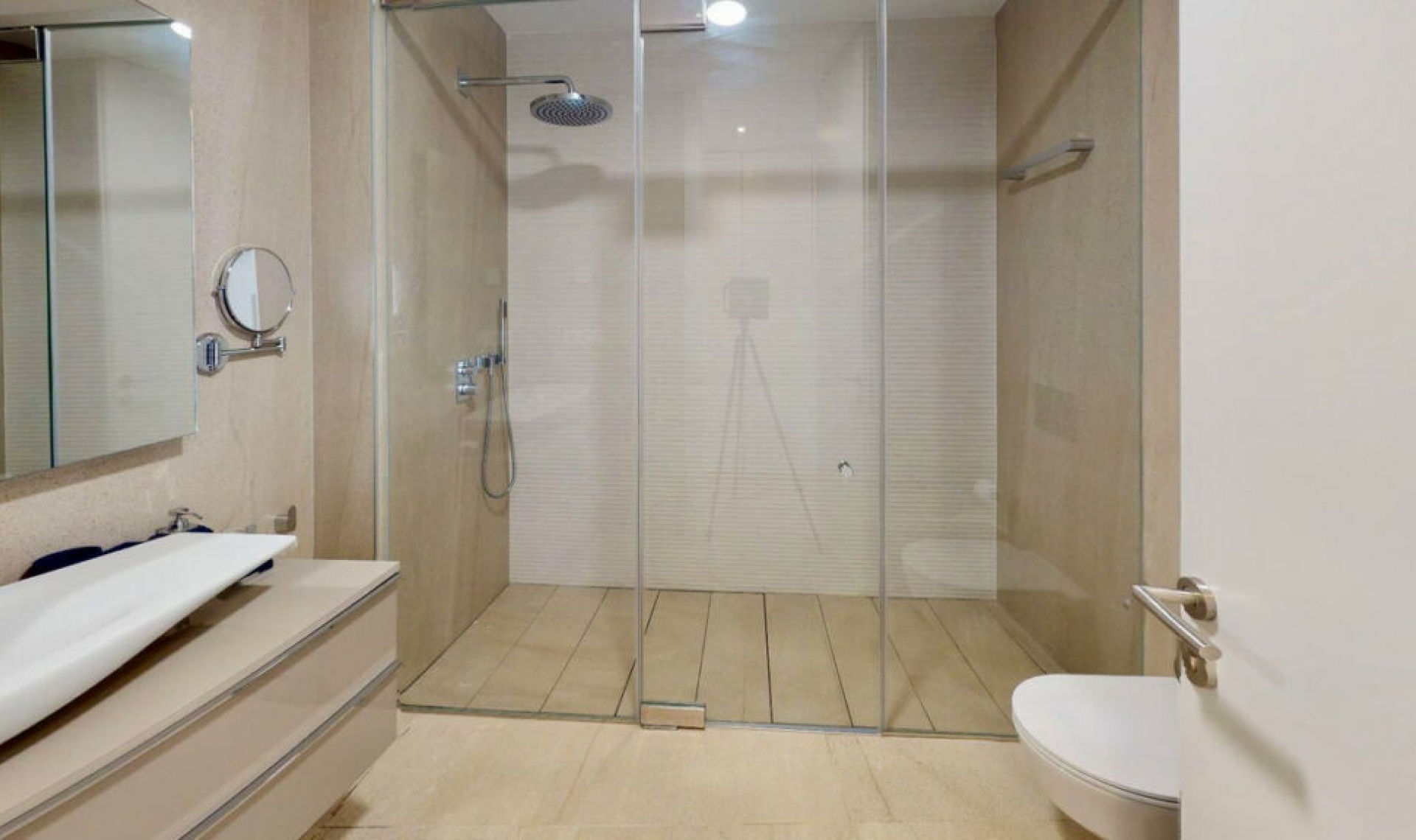 Resale - Apartment -
Estepona