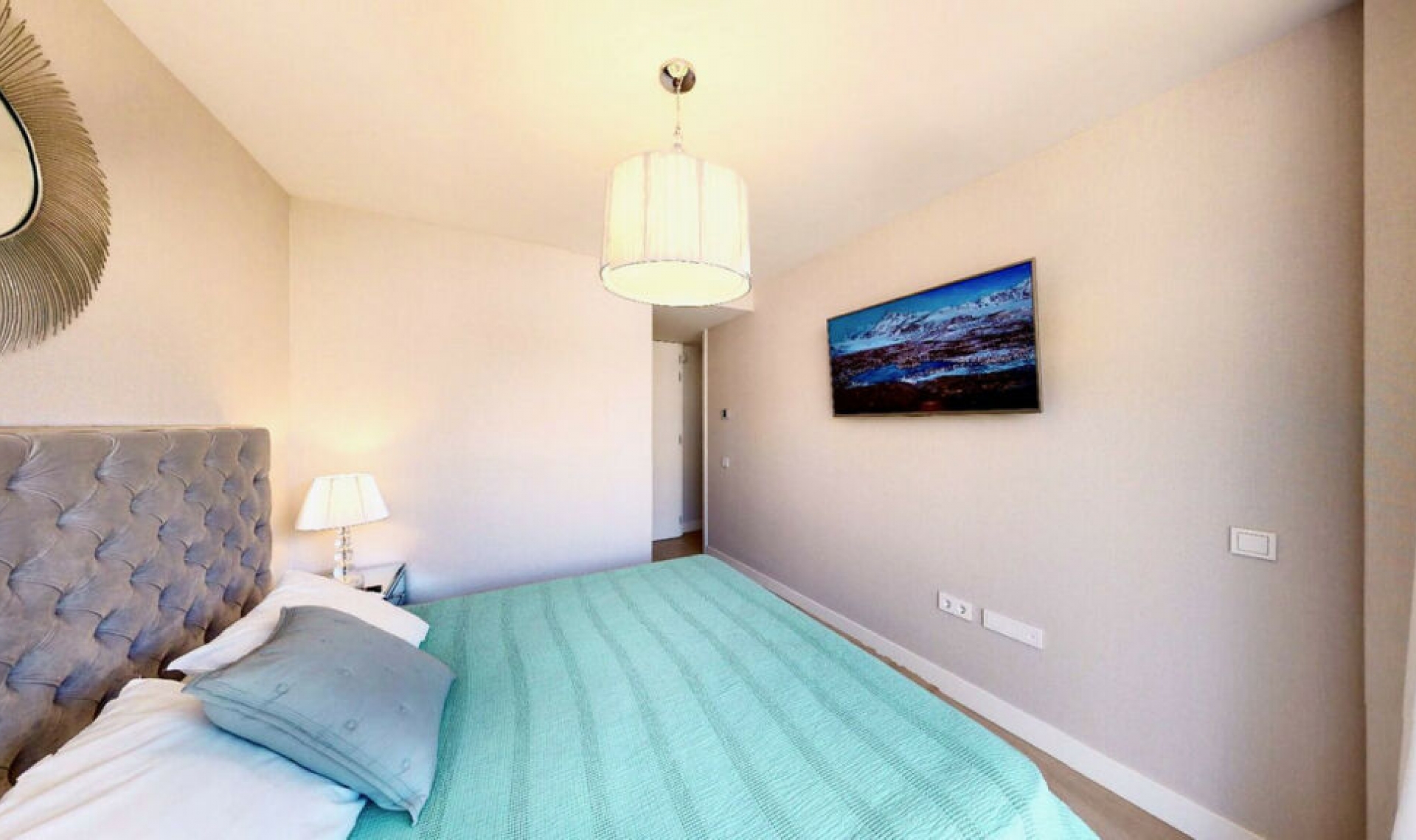 Resale - Apartment -
Estepona