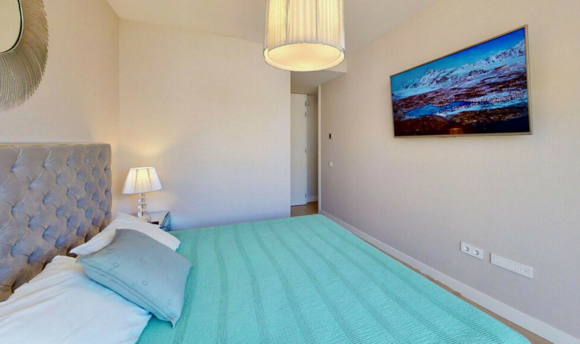 Resale - Apartment -
Estepona