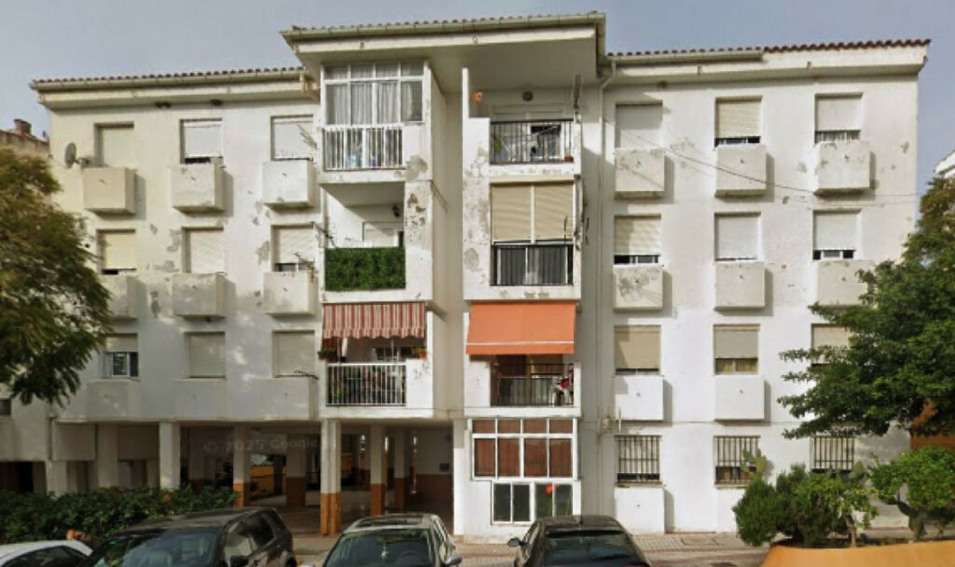 Resale - Apartment -
Estepona
