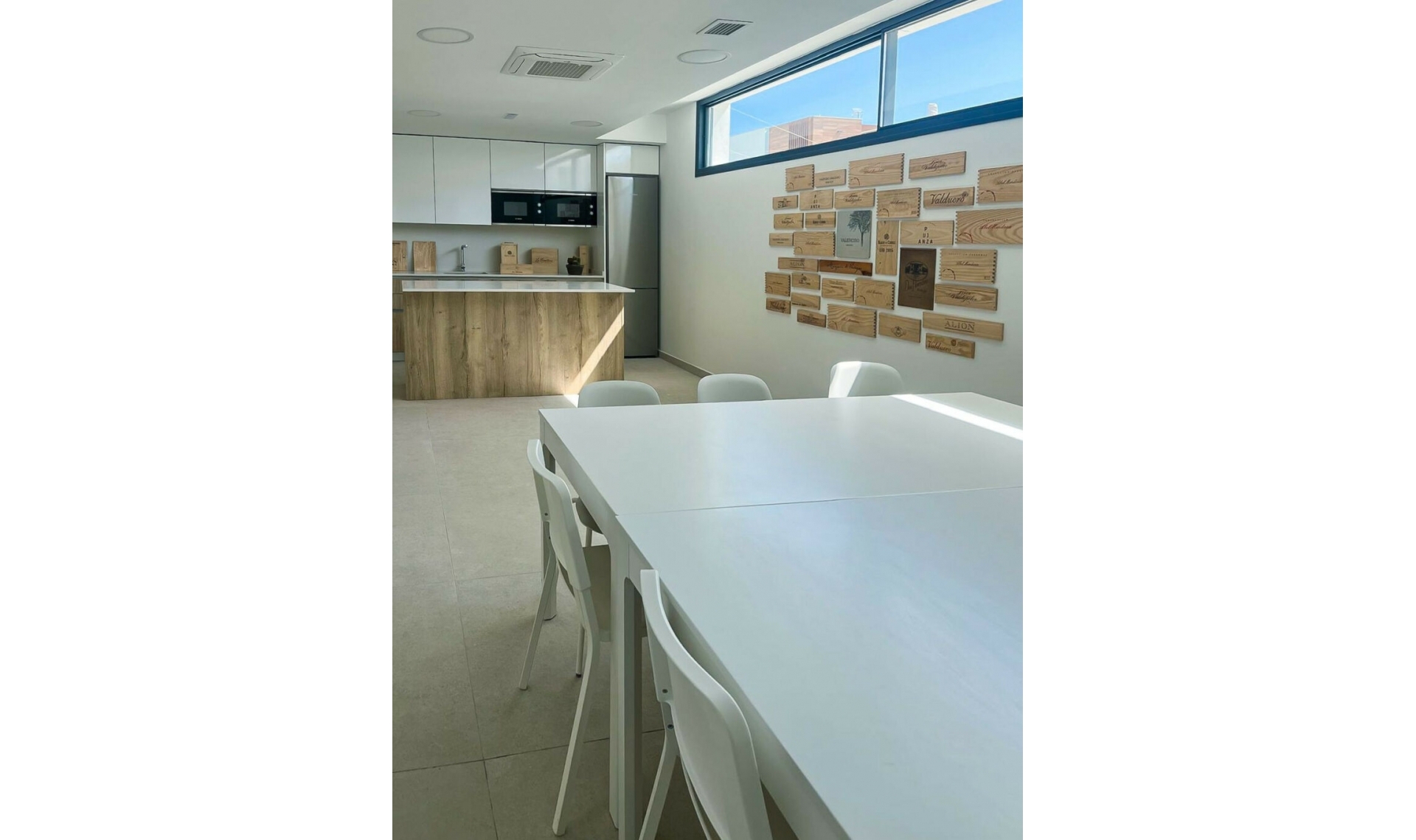 Resale - Apartment -
Estepona