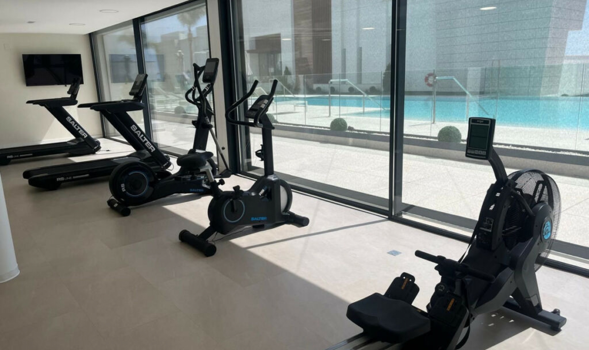 Resale - Apartment -
Estepona