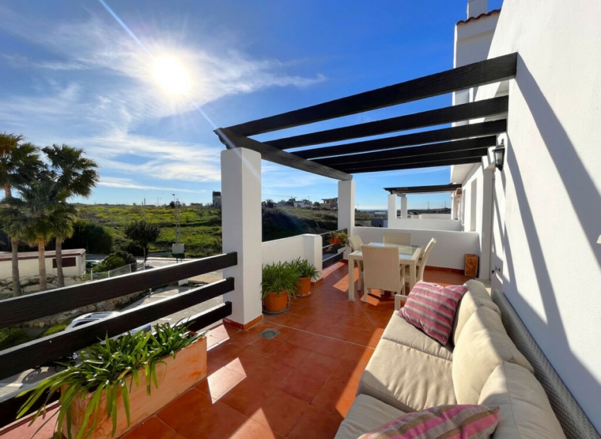 Resale - Apartment -
Estepona