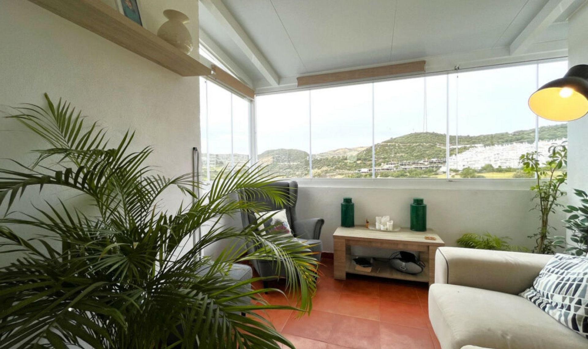 Resale - Apartment -
Estepona
