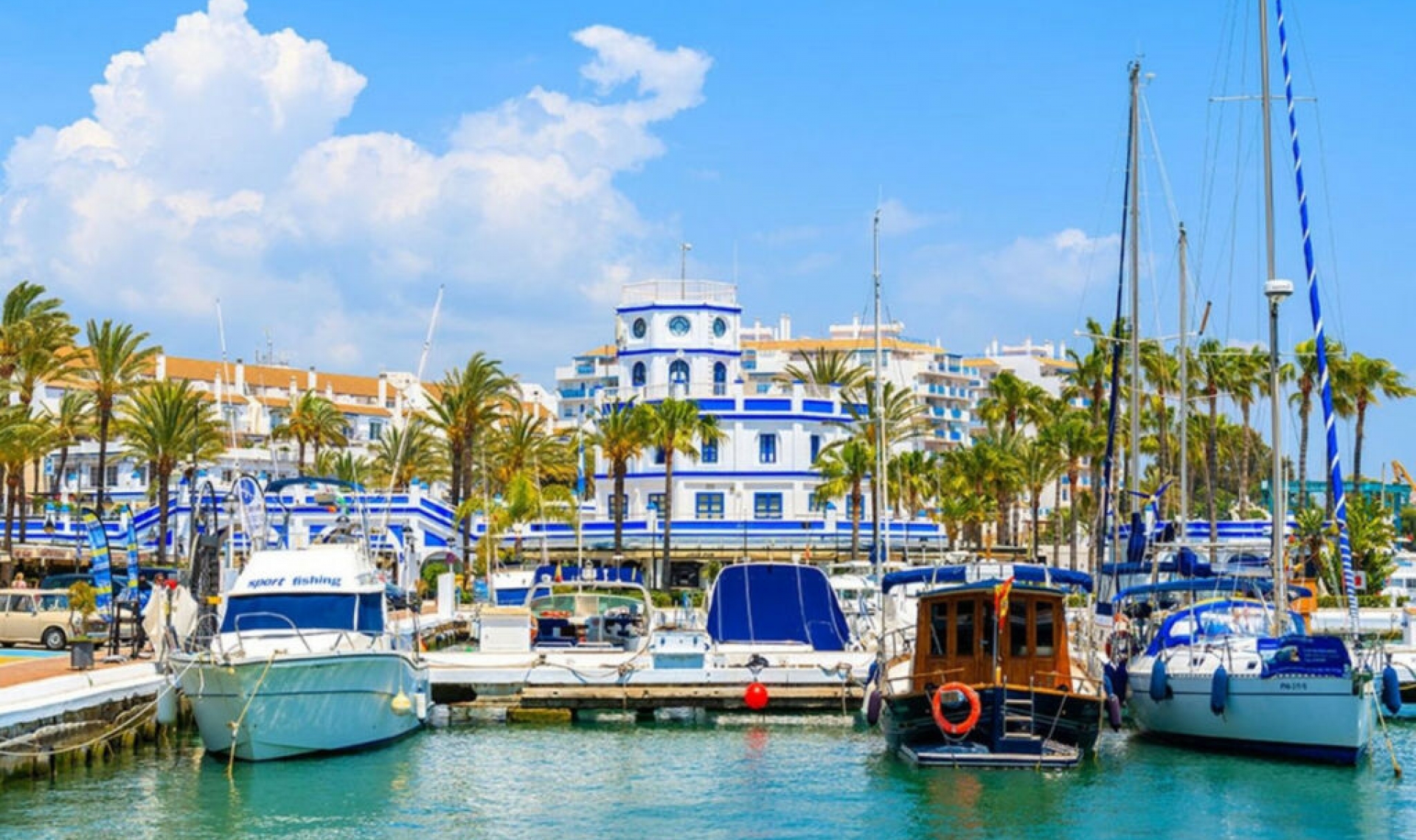 Resale - Apartment -
Estepona