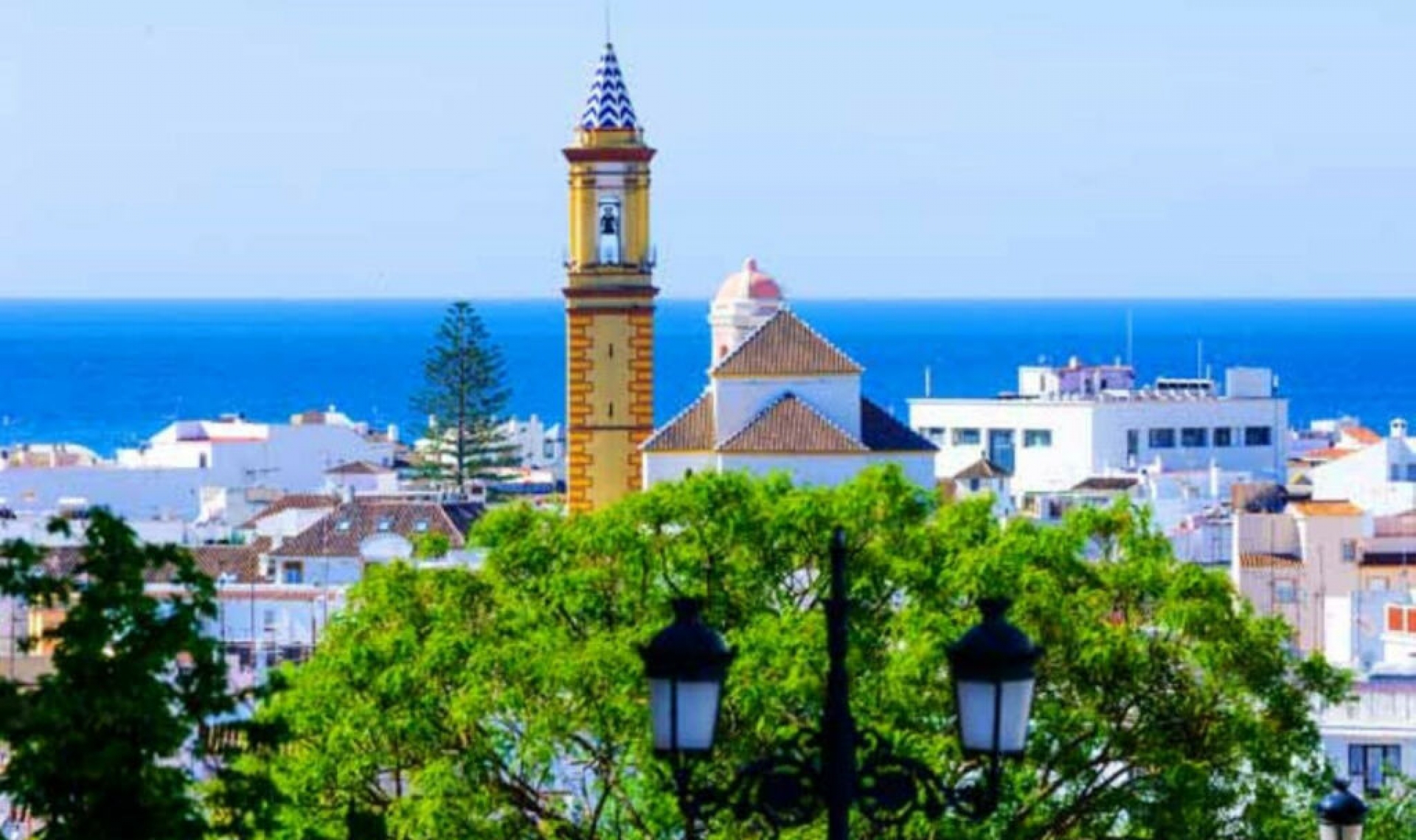 Resale - Apartment -
Estepona