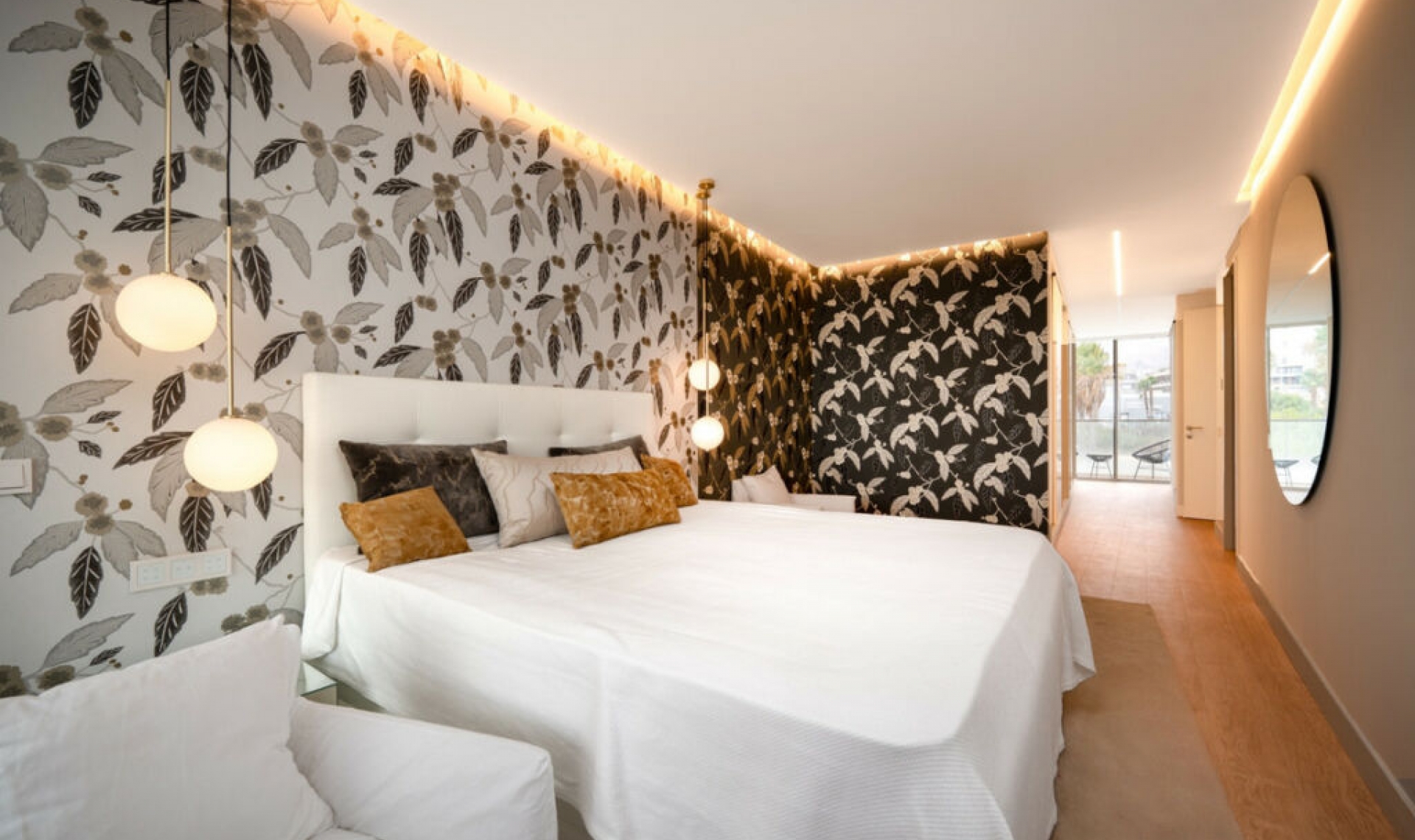 Resale - Apartment -
Estepona