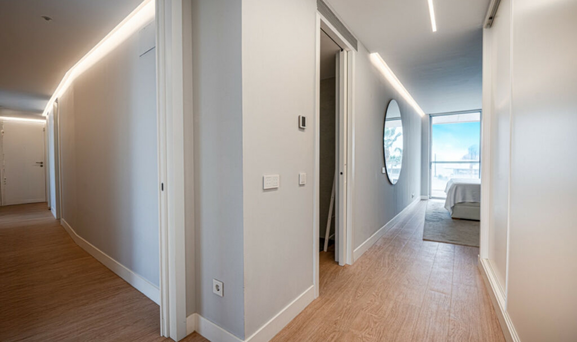 Resale - Apartment -
Estepona