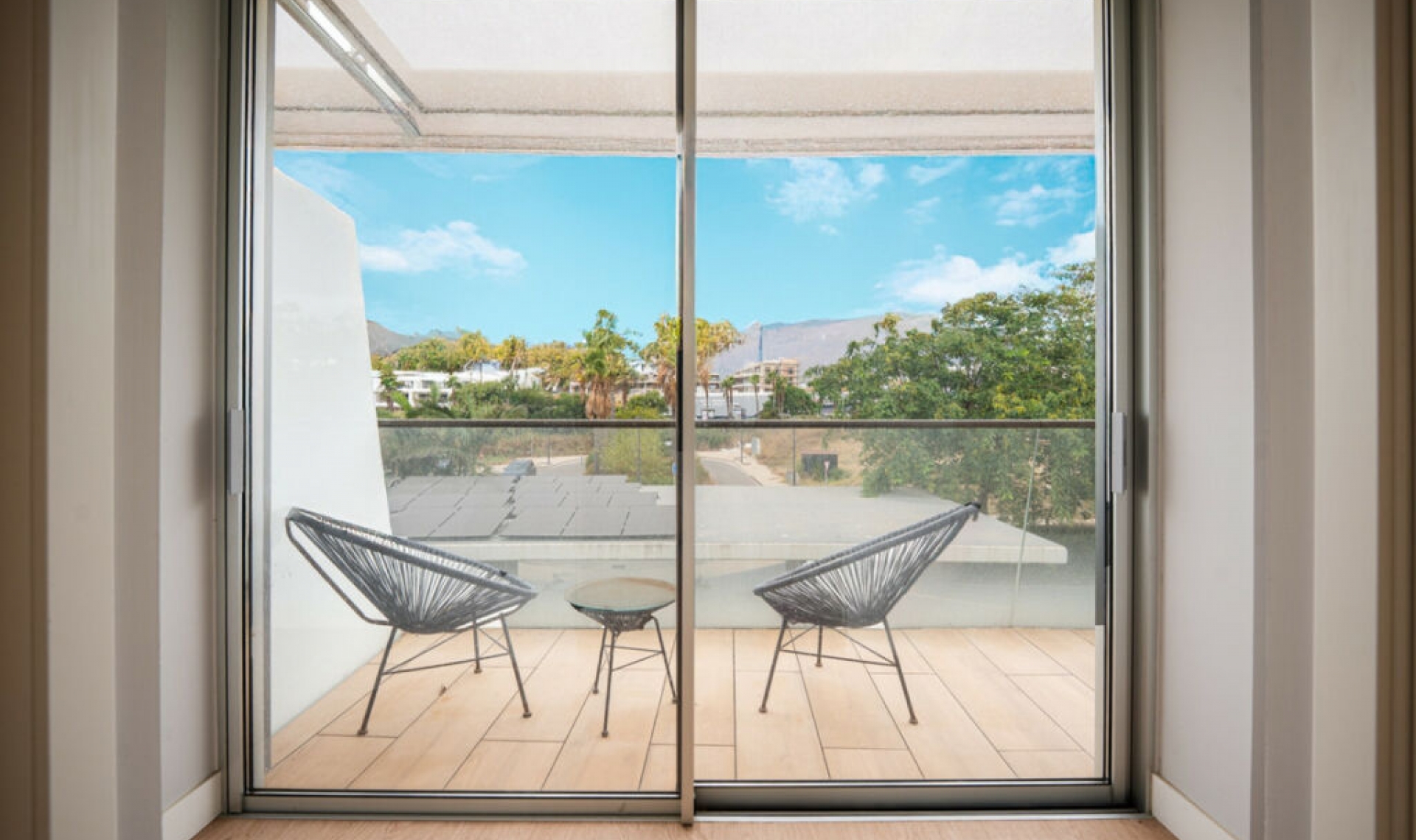 Resale - Apartment -
Estepona