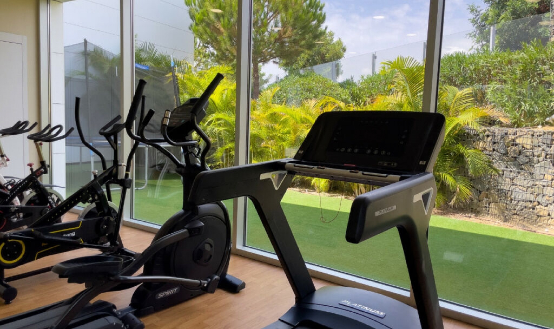 Resale - Apartment -
Estepona