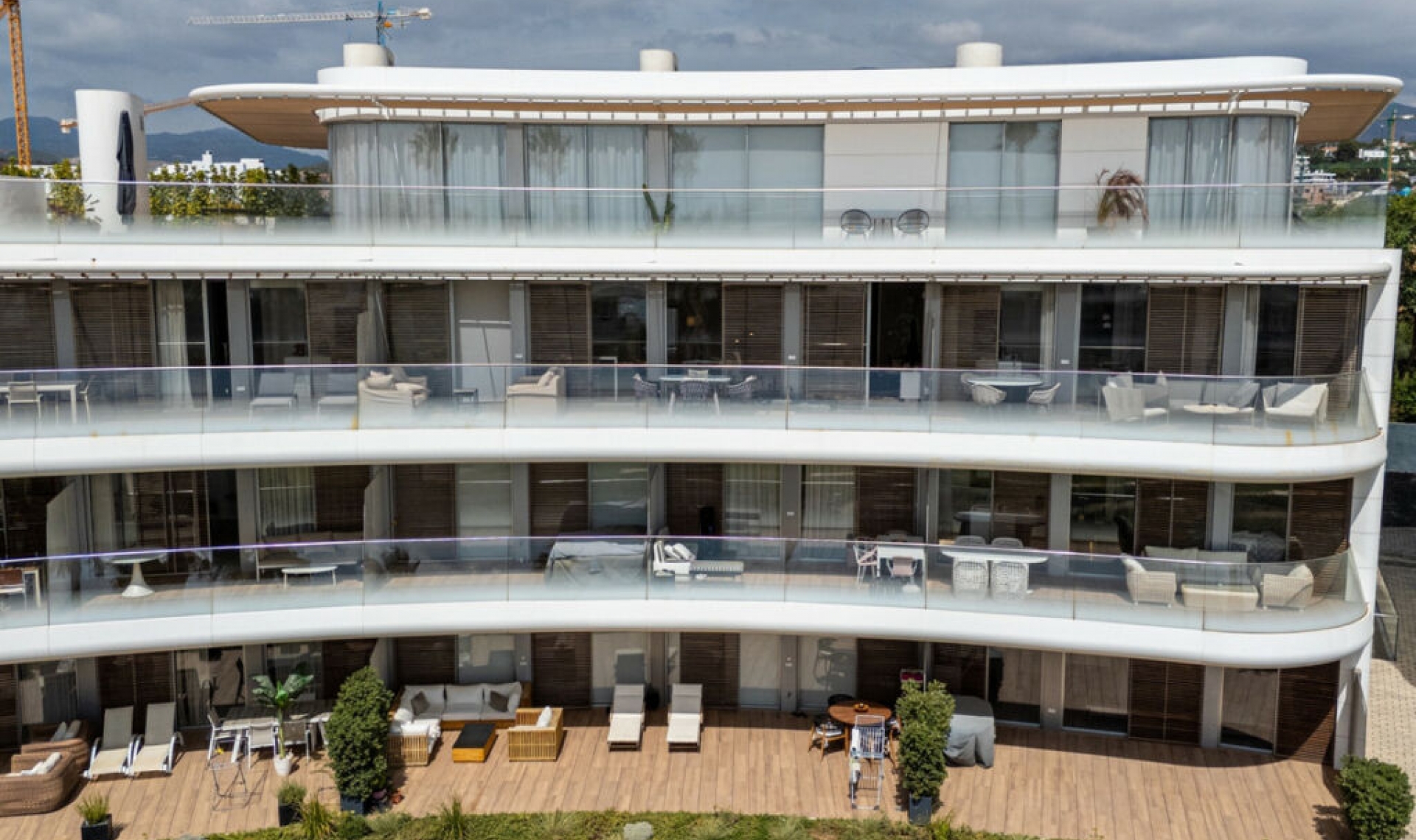 Resale - Apartment -
Estepona