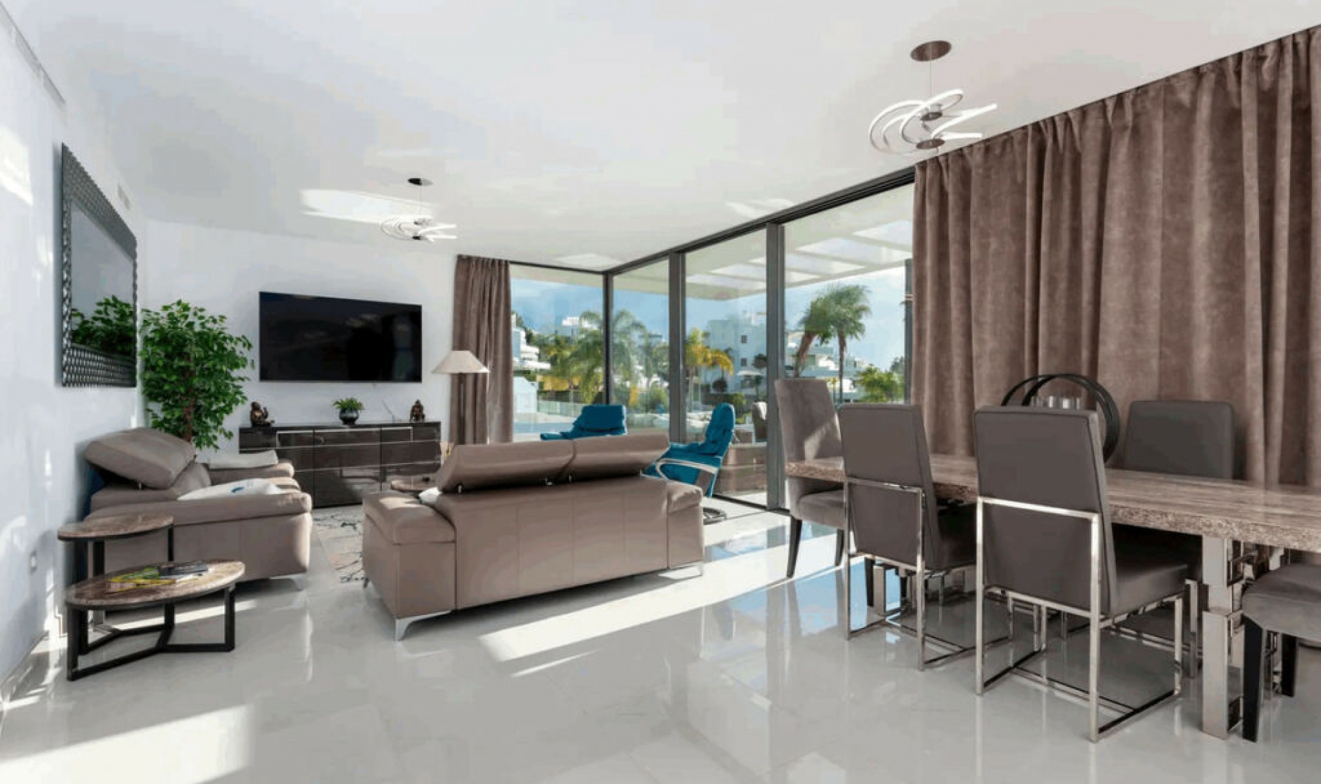 Resale - Apartment -
Estepona