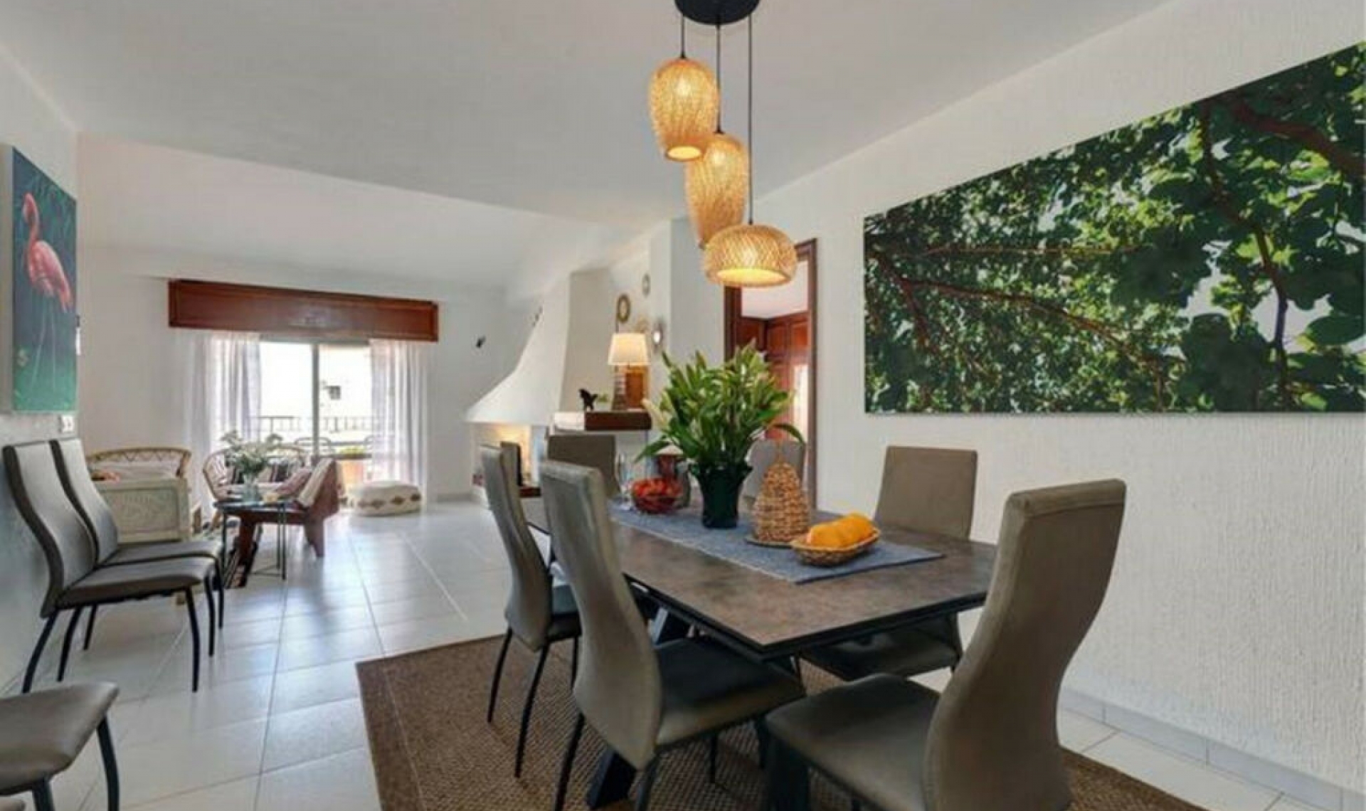 Resale - Apartment -
Estepona