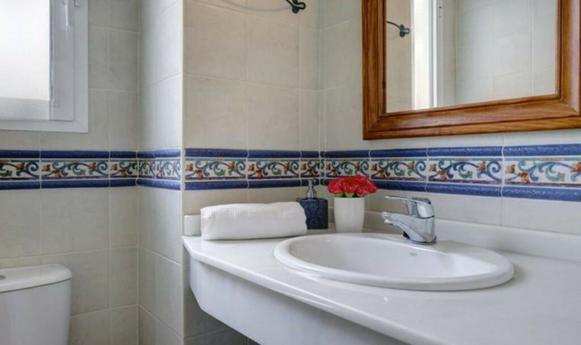 Resale - Apartment -
Estepona